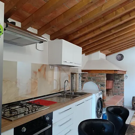 Reginaserena Lägenhet Certaldo